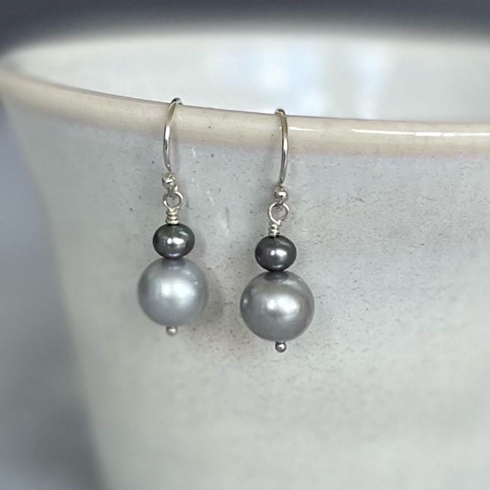 Sterling silver and freshwater pearl earrings